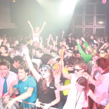 Will Kay party people